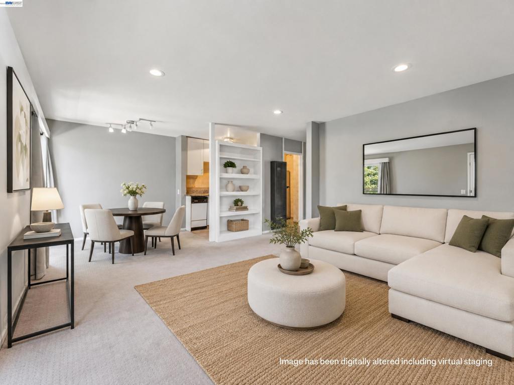 2133 Donald Dr 18 Property Photo 12