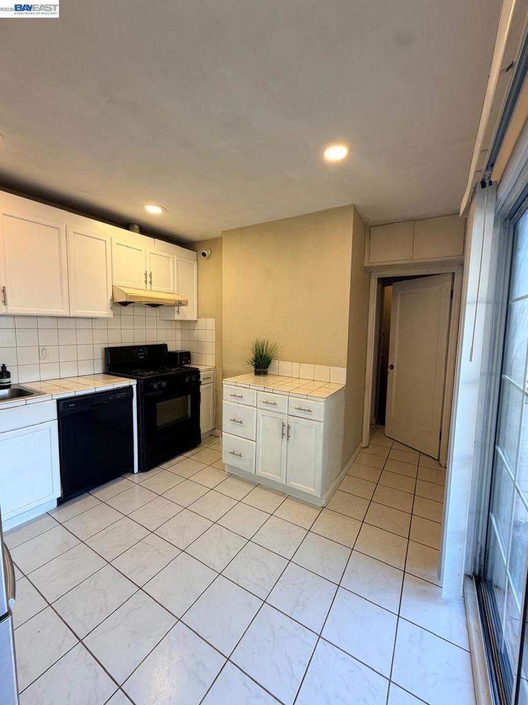 34618 Fremont Blvd Property Photo 21