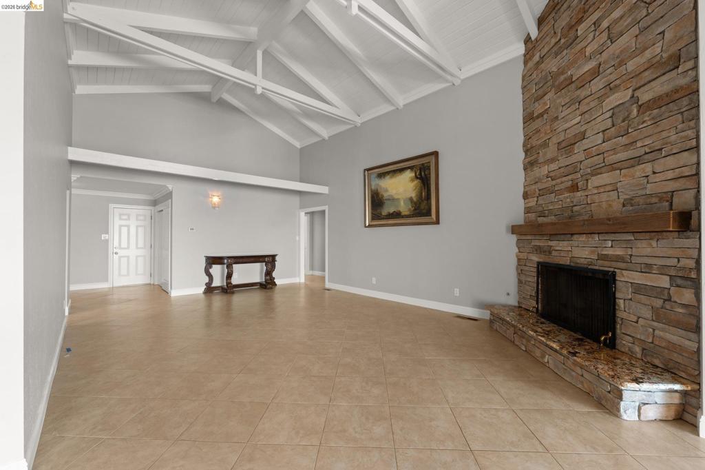1056 Discovery Bay Blvd Property Photo 8
