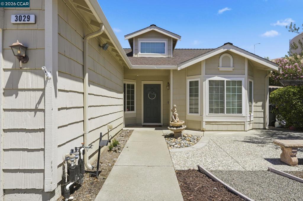 3029 Larkspur Dr Property Photo 5