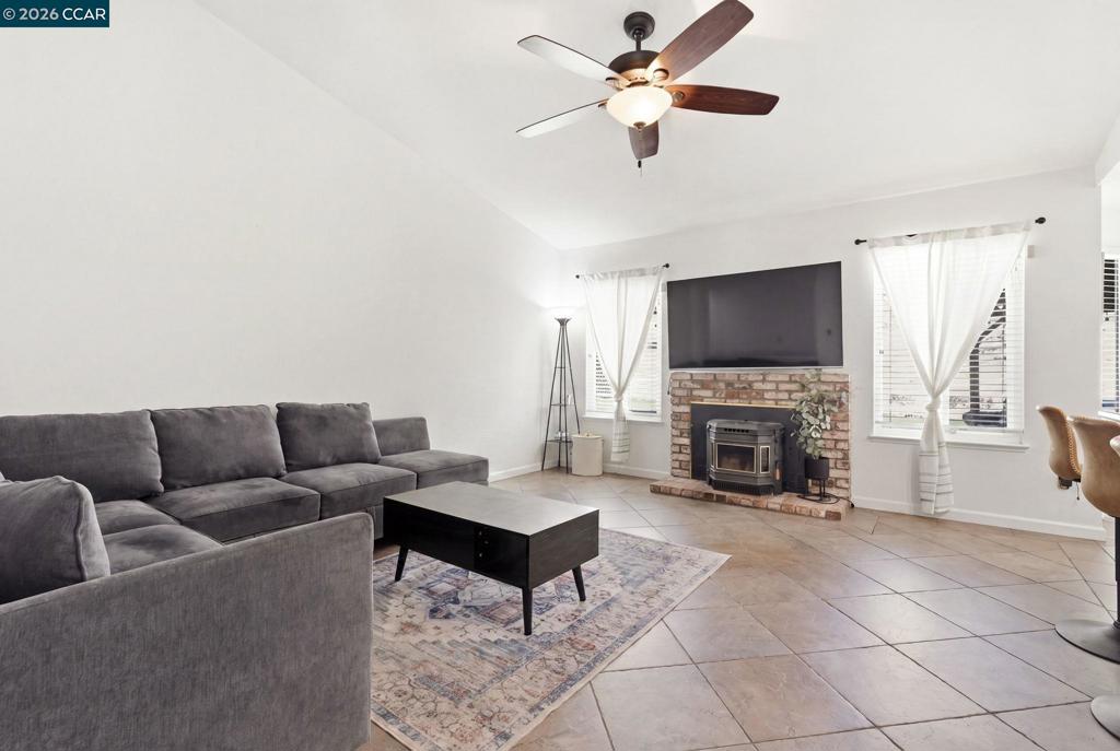 3029 Larkspur Dr Property Photo 32