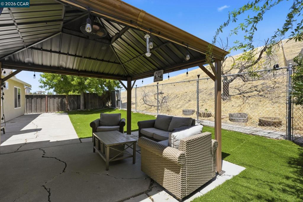 3029 Larkspur Dr Property Photo 60