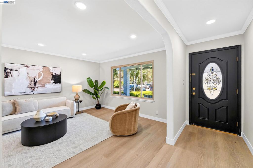 2764 Willowren Way Property Photo 7