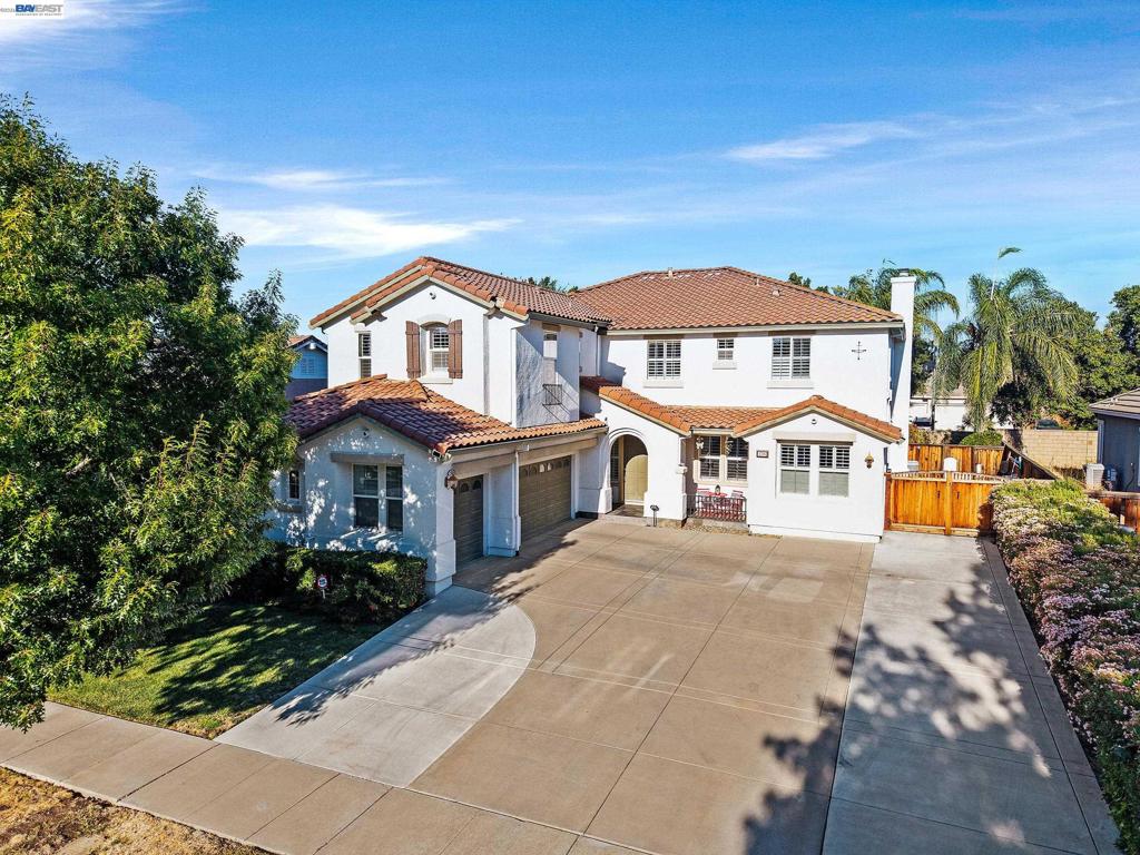 1708 La Pergola Dr Property Photo