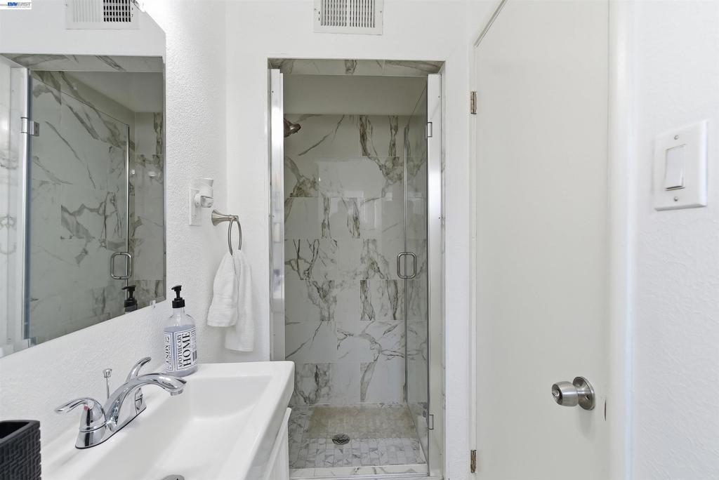 1382 Donna St Property Photo 56