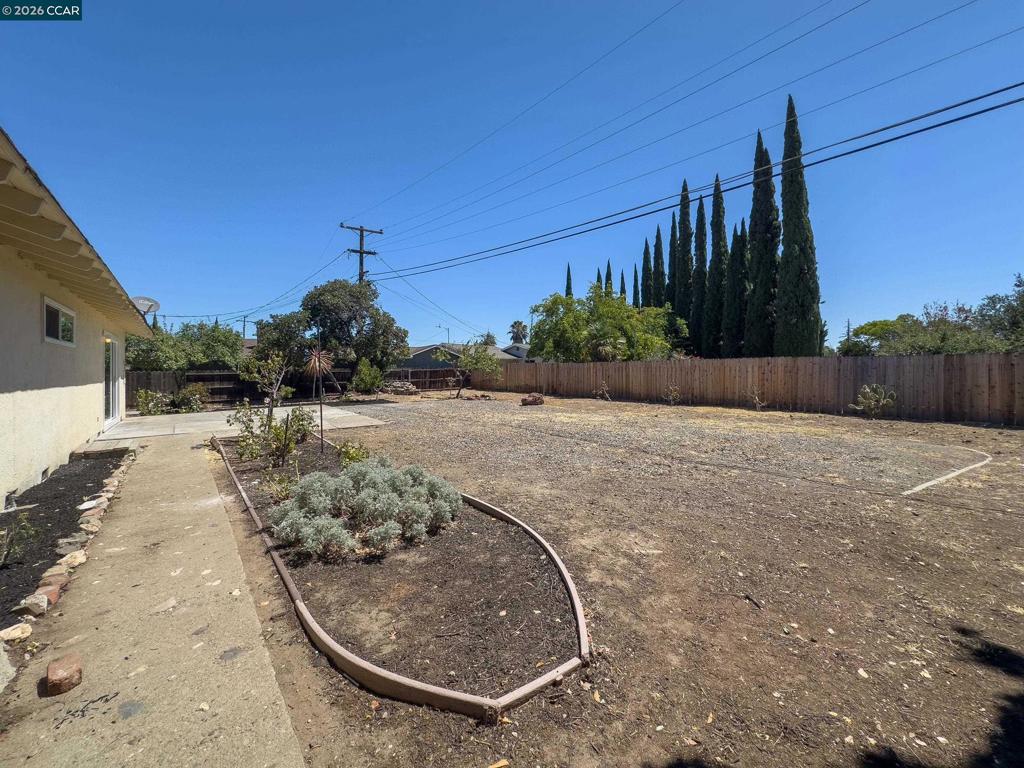 2009 Kendree St Property Photo 26