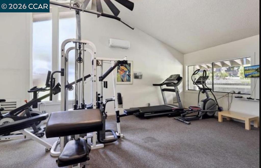 100 Kinross Dr 30 Property Photo 15