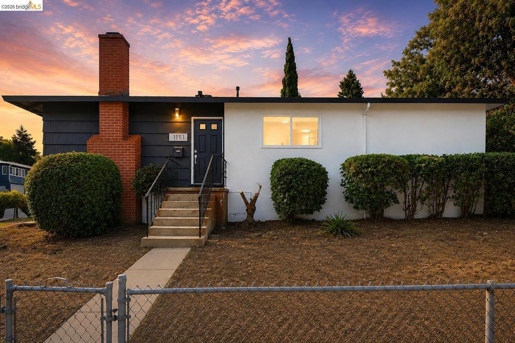 1151 Sereno Drive Property Photo 1