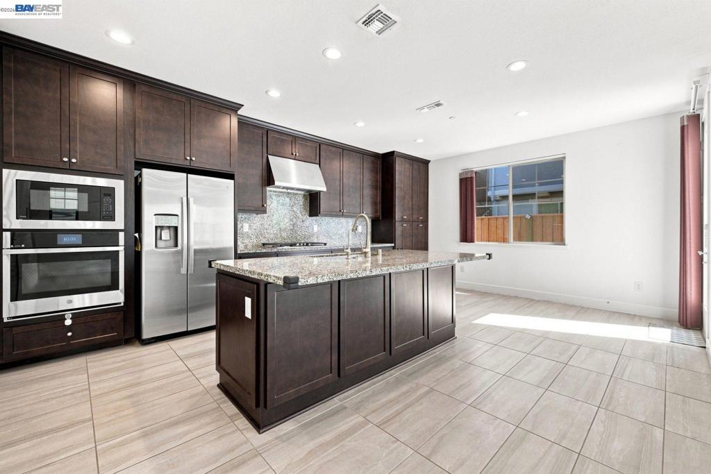 33 W Roccolino Ln Property Photo 15