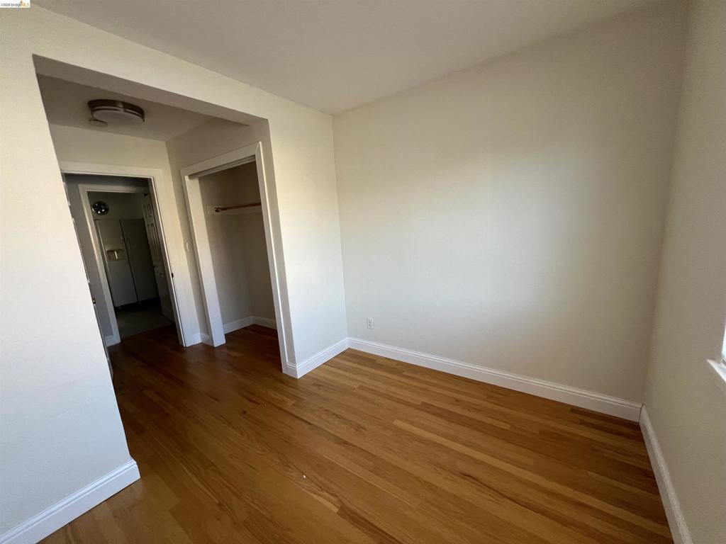 3244 Ellis St Property Photo 5