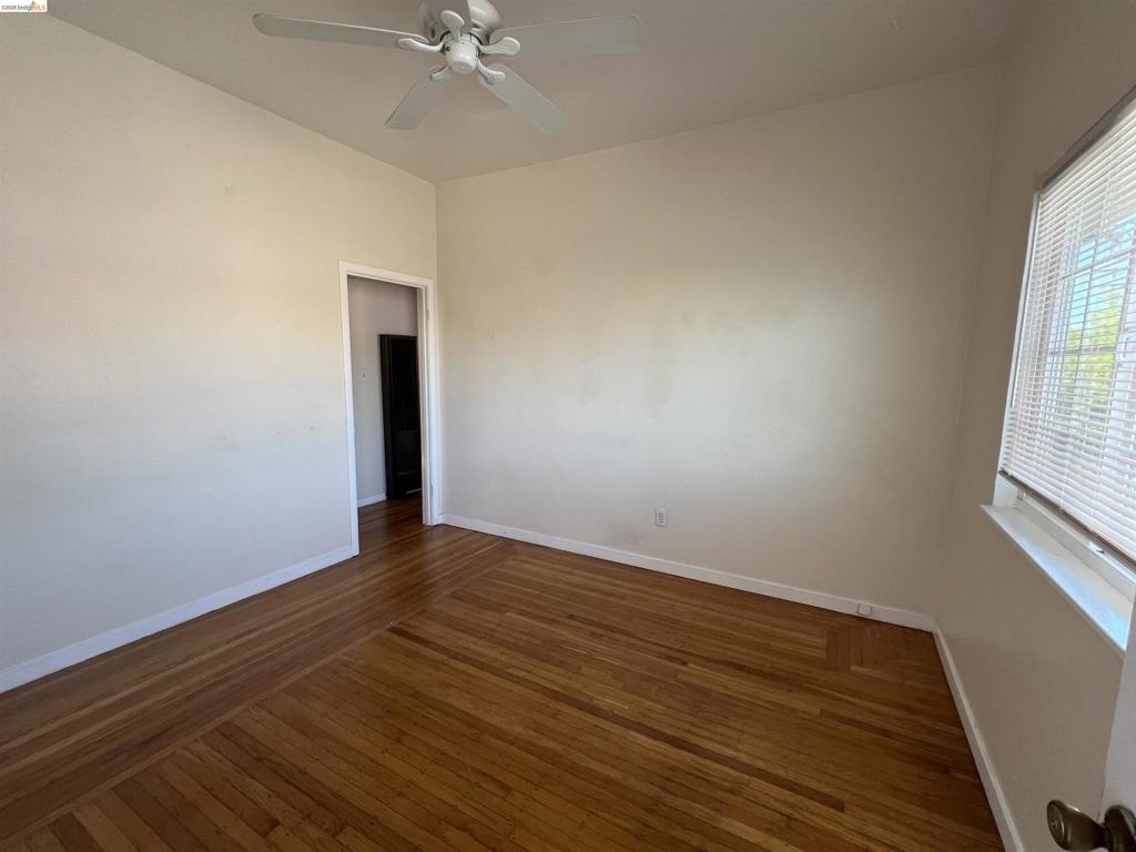 3244 ELLIS ST Property Photo 1