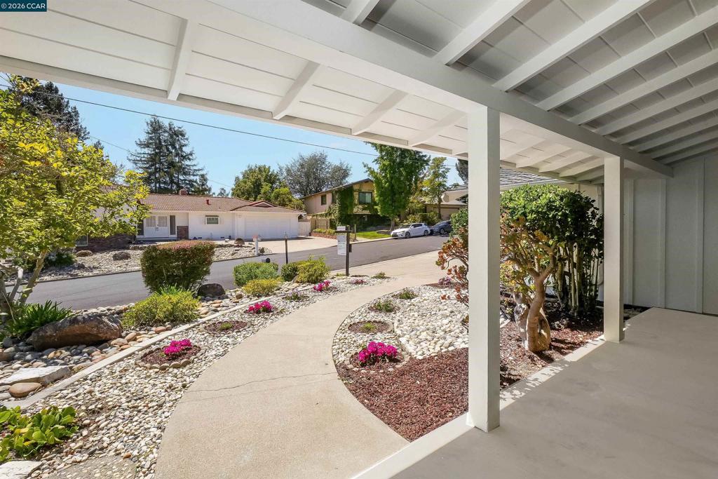 61 Sullivan Dr Property Photo 18