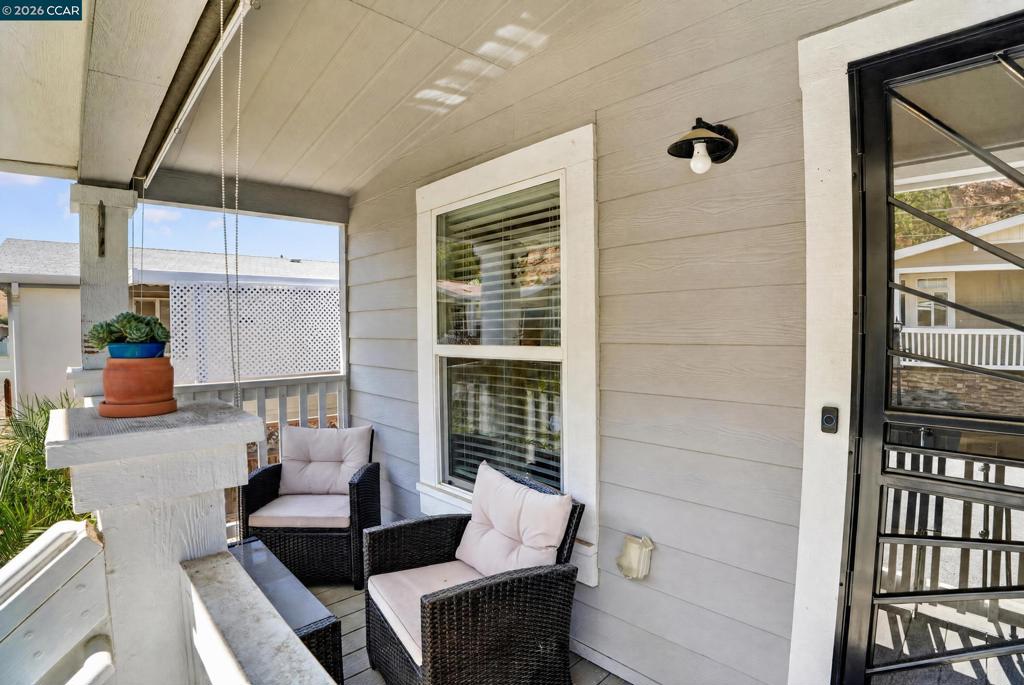 16711 Marsh Creek Rd Property Photo 3