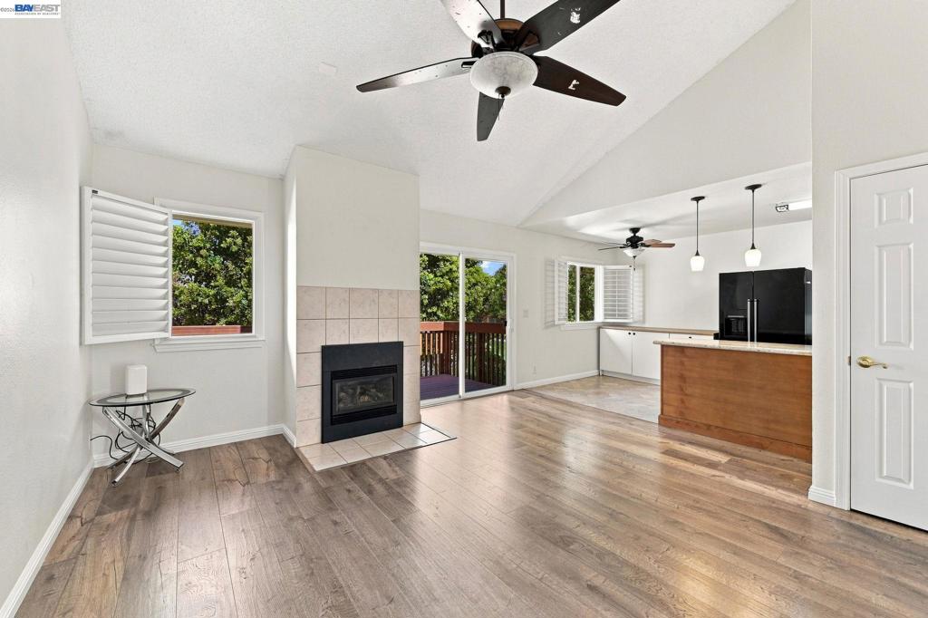 3419 Pennsylvania Cmn Property Photo 4