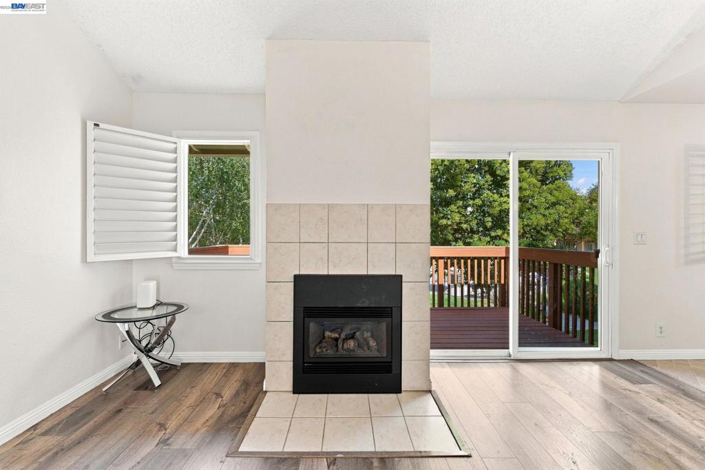 3419 Pennsylvania Cmn Property Photo 5