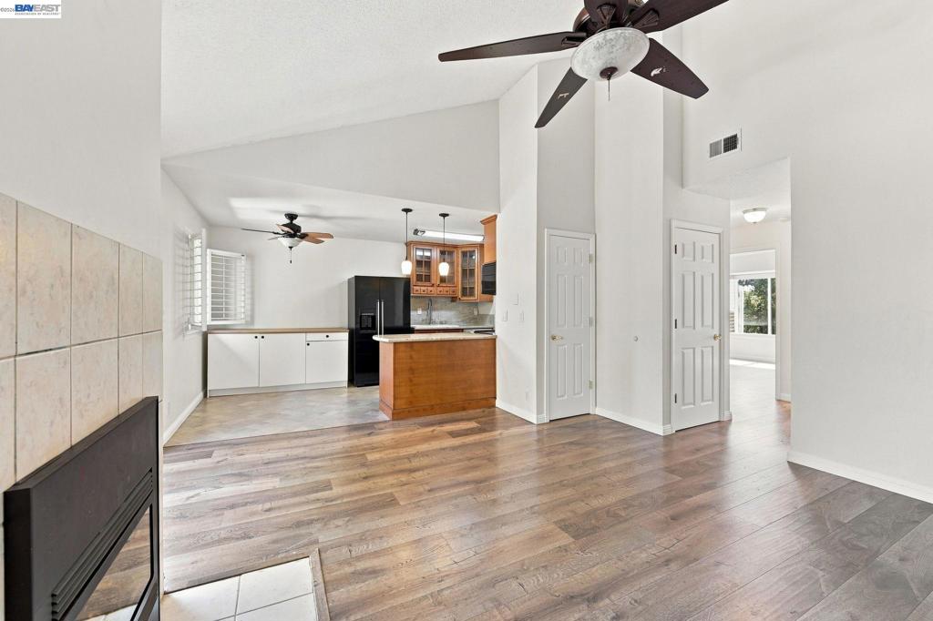 3419 Pennsylvania Cmn Property Photo 7