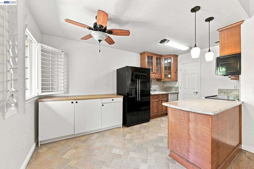 3419 Pennsylvania Cmn Property Photo 8