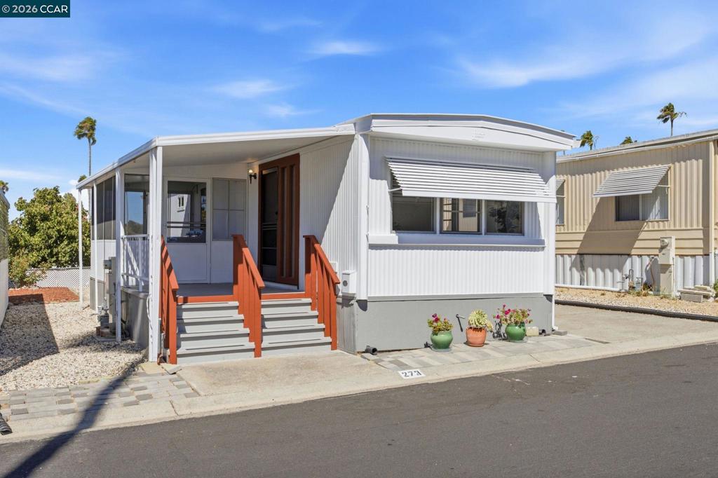 16401 San Pablo Ave Property Photo 1