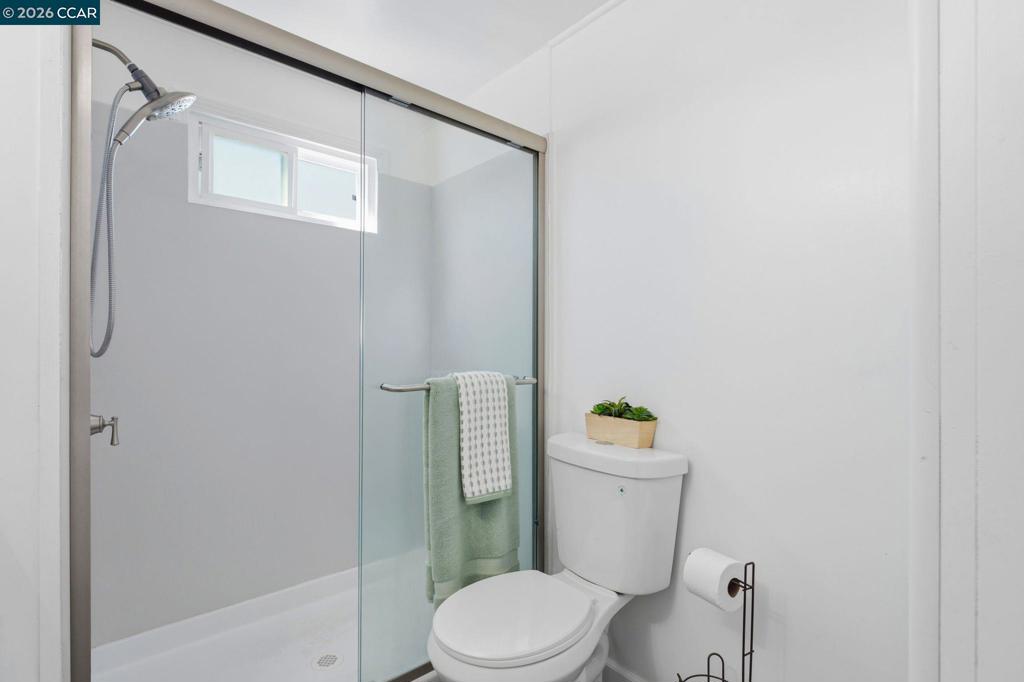 16401 San Pablo Ave Property Photo 20