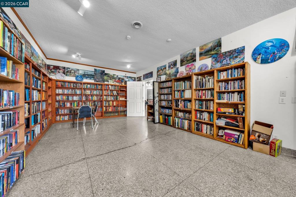 16401 San Pablo Ave Property Photo 40