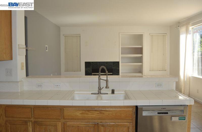 13900 Pinecrest St Property Photo 9