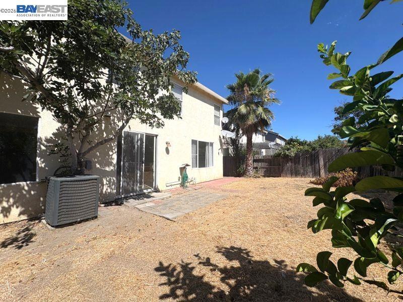 13900 Pinecrest St Property Photo 26