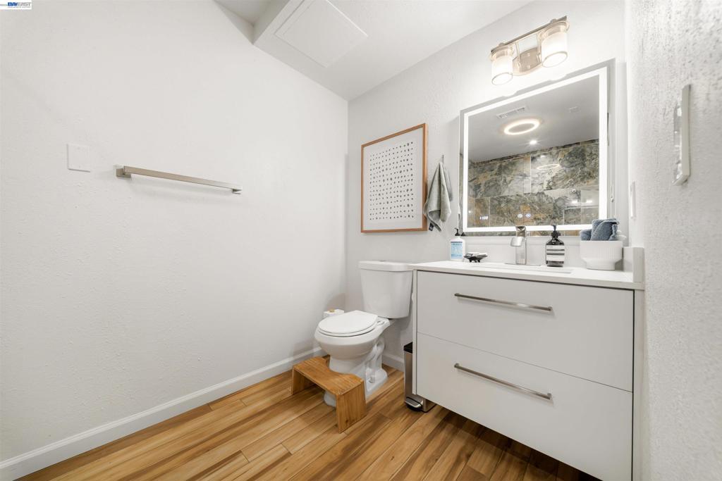 10774 Hellman St Property Photo 32
