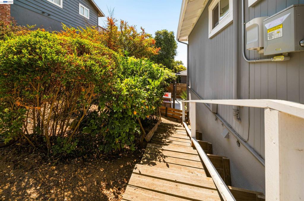 10774 Hellman St Property Photo 49