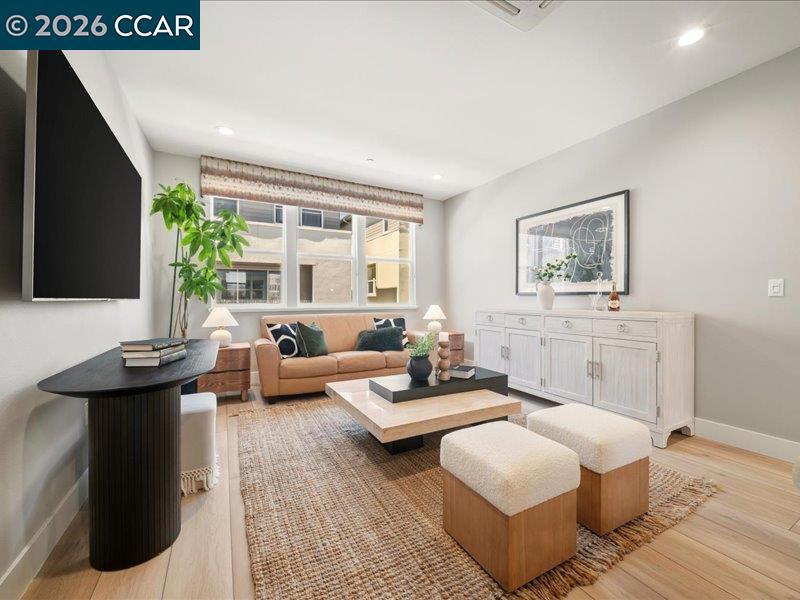 1200 Lorenzini Loop Property Photo 4
