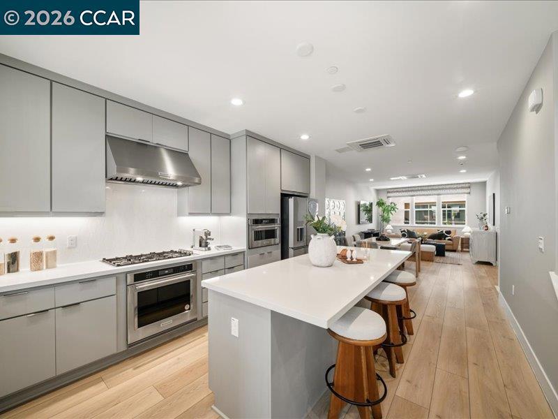 1200 Lorenzini Loop Property Photo 8