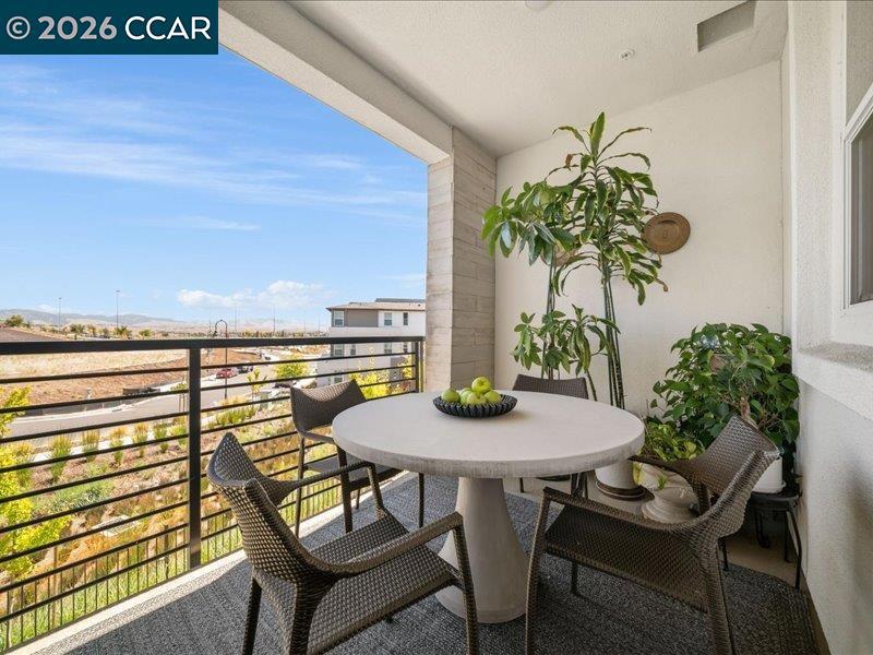 1200 Lorenzini Loop Property Photo 9