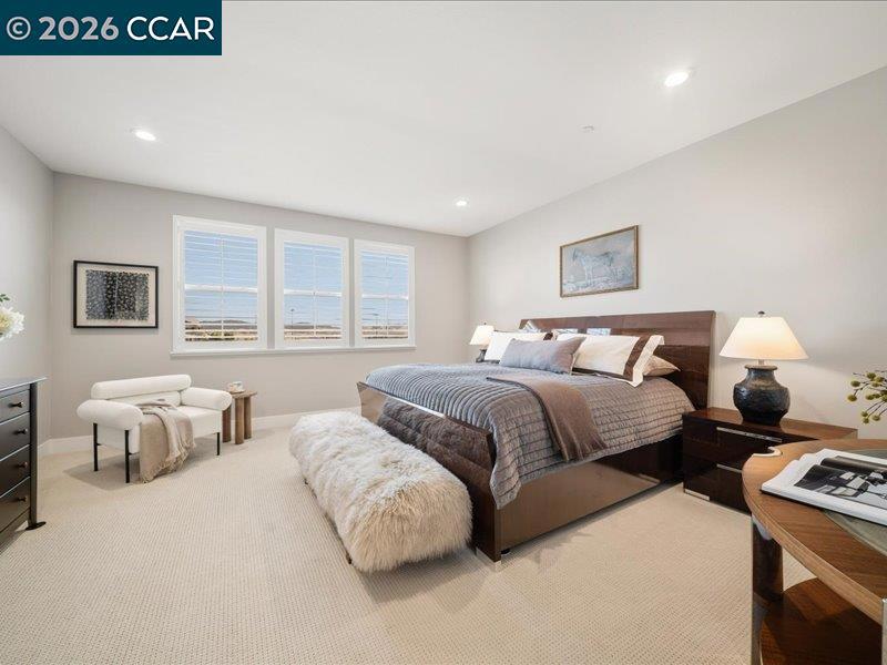 1200 Lorenzini Loop Property Photo 10