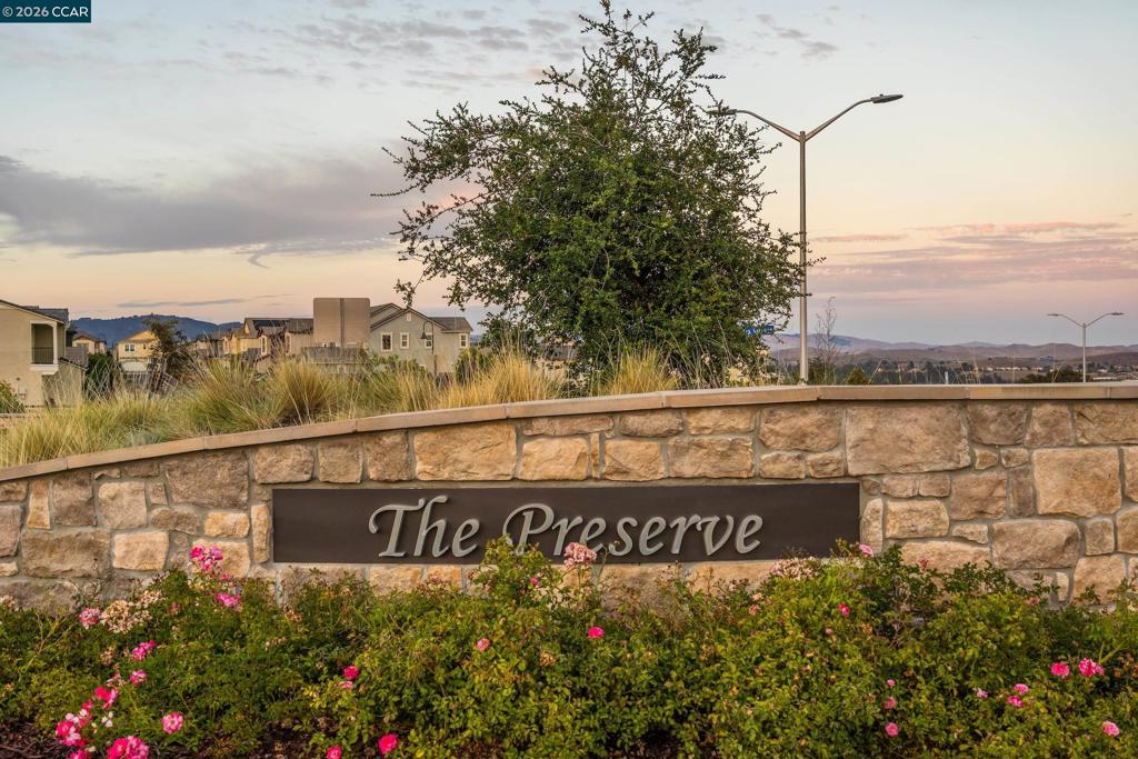 1200 Lorenzini Loop Property Photo 25
