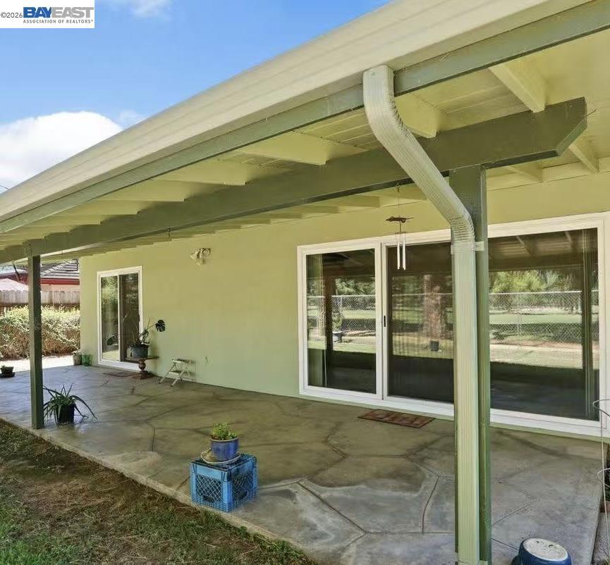2465 W Benjamin Holt Dr Property Photo 13