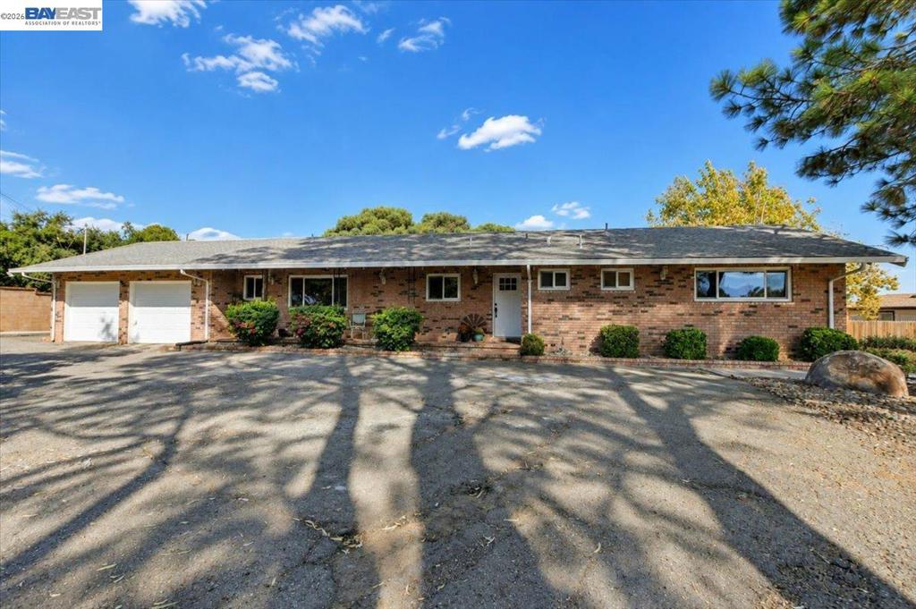 3360 Doyle Rd Property Photo 1