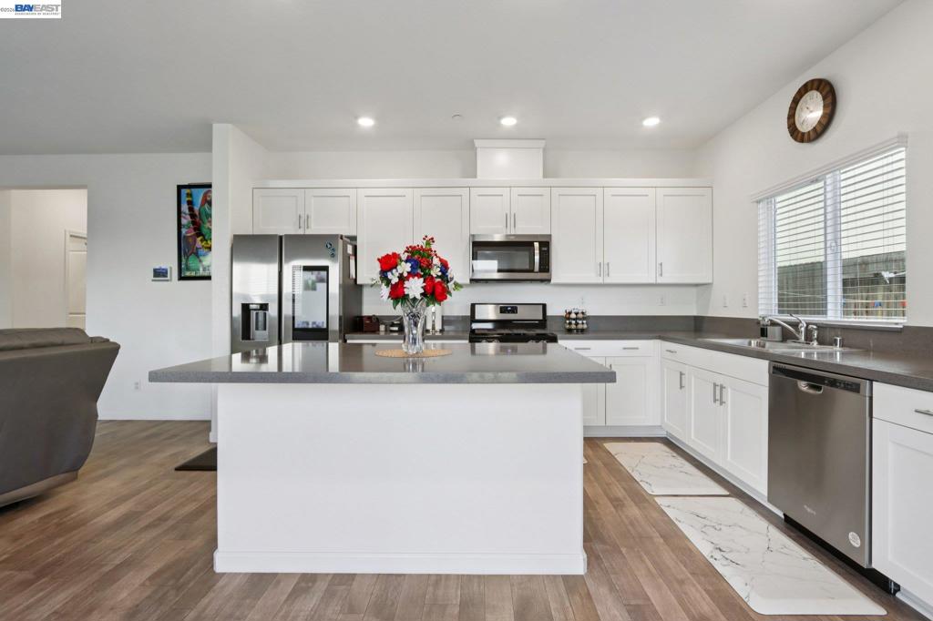 1449 Dorona Ln Property Photo 11