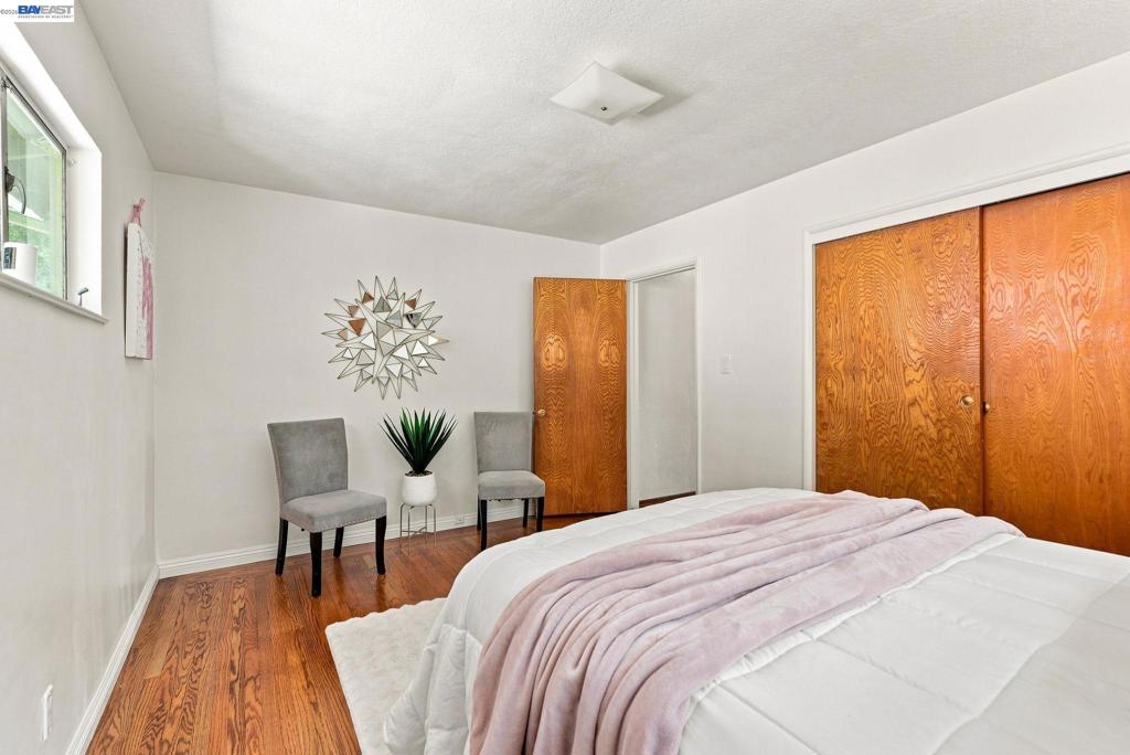 5760 Leona St Property Photo 15