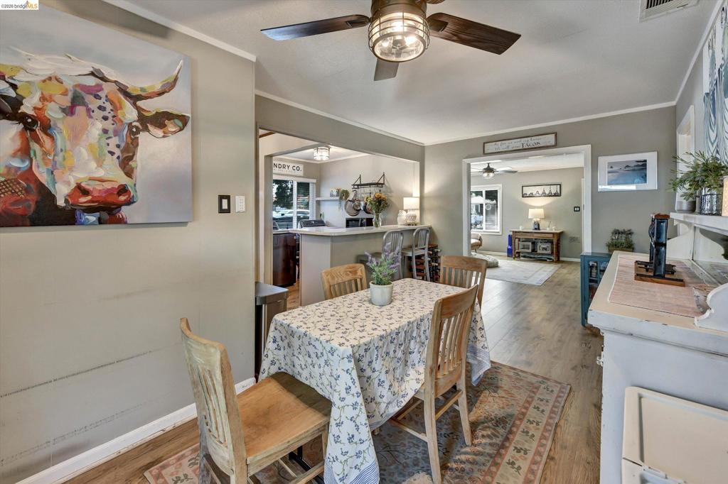 1411 C St Property Photo 8