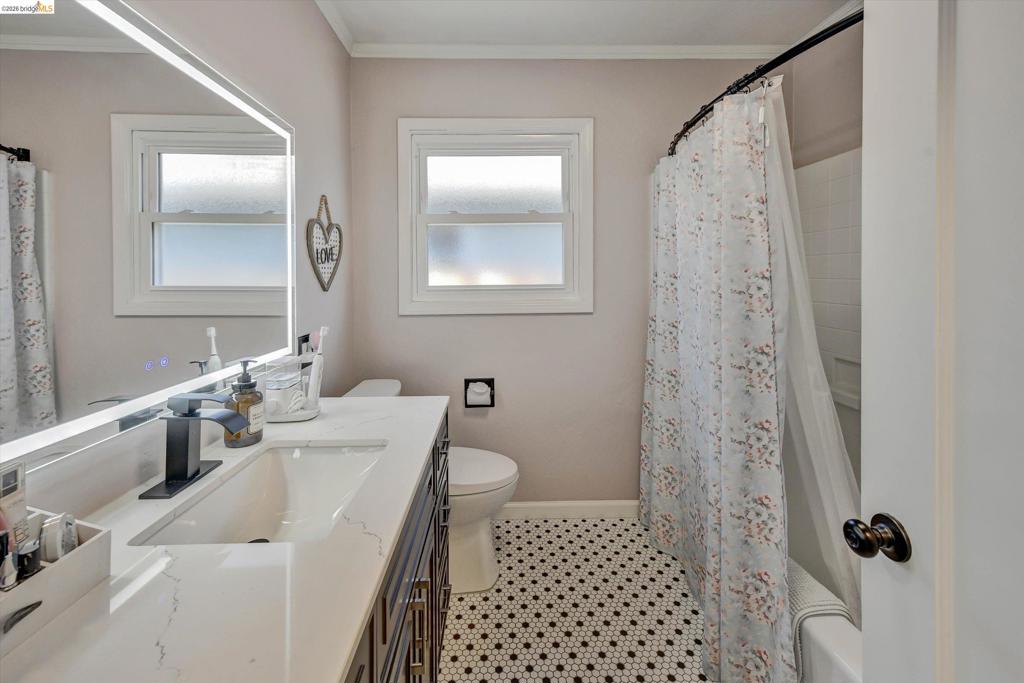 1411 C St Property Photo 14