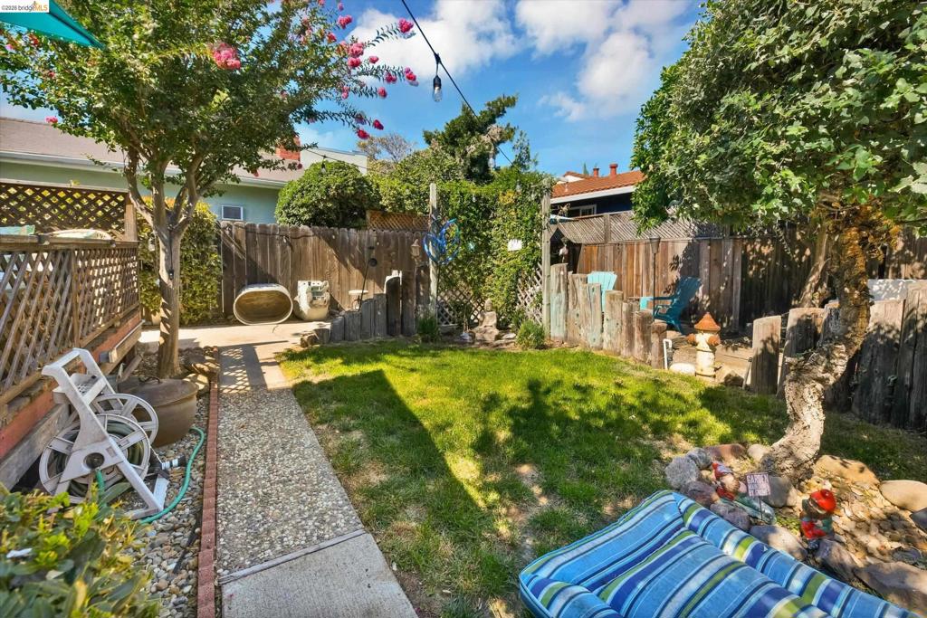 1411 C St Property Photo 20
