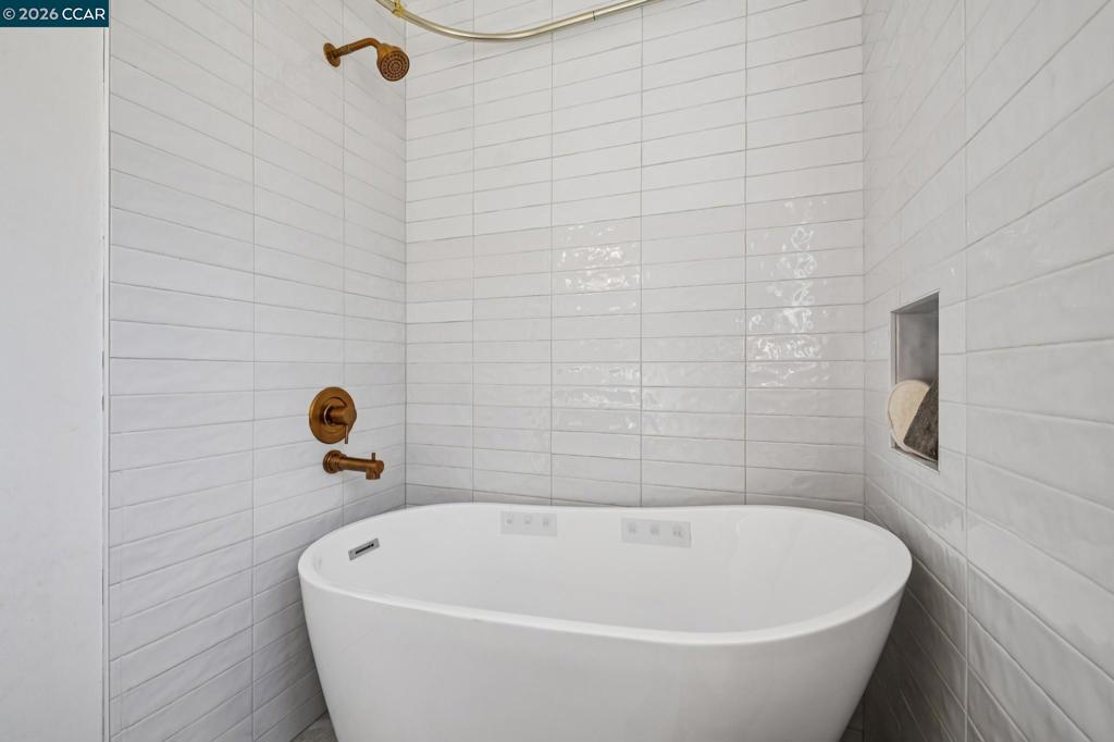 1243 Davis Ave. Property Photo 32