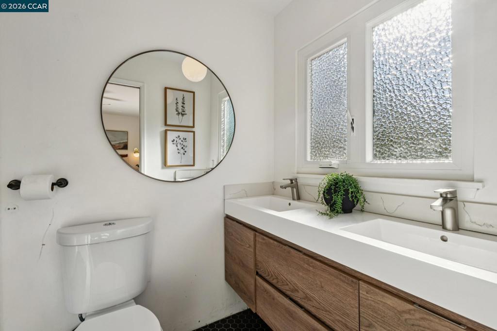 1243 Davis Ave. Property Photo 40