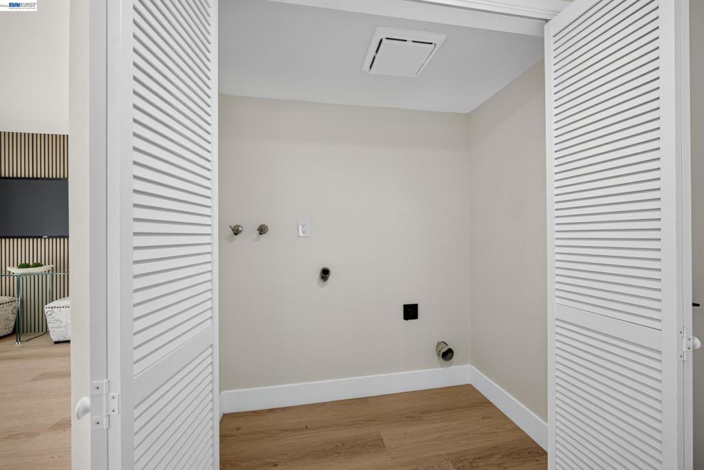 1426 Hardy Pl Property Photo 12