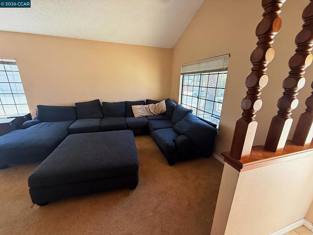 1732 Dolphin Pl Property Photo 10