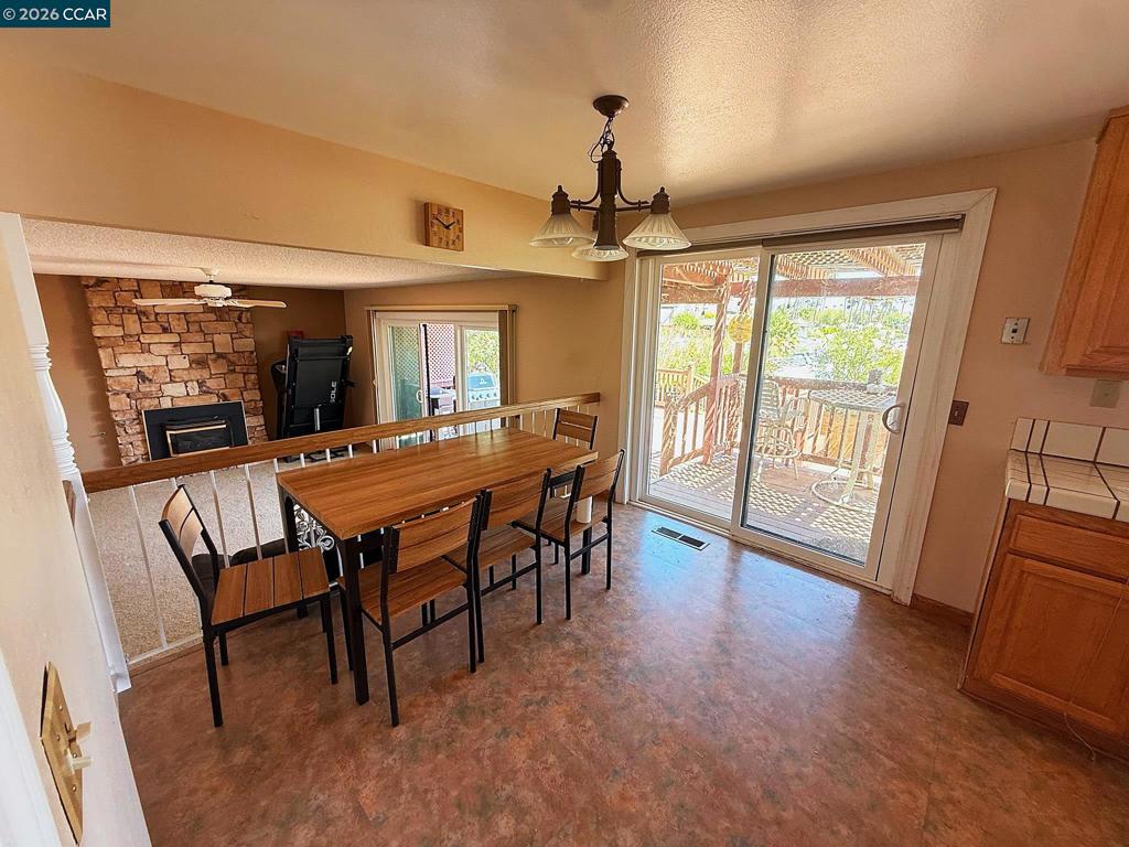 1732 Dolphin Pl Property Photo 16