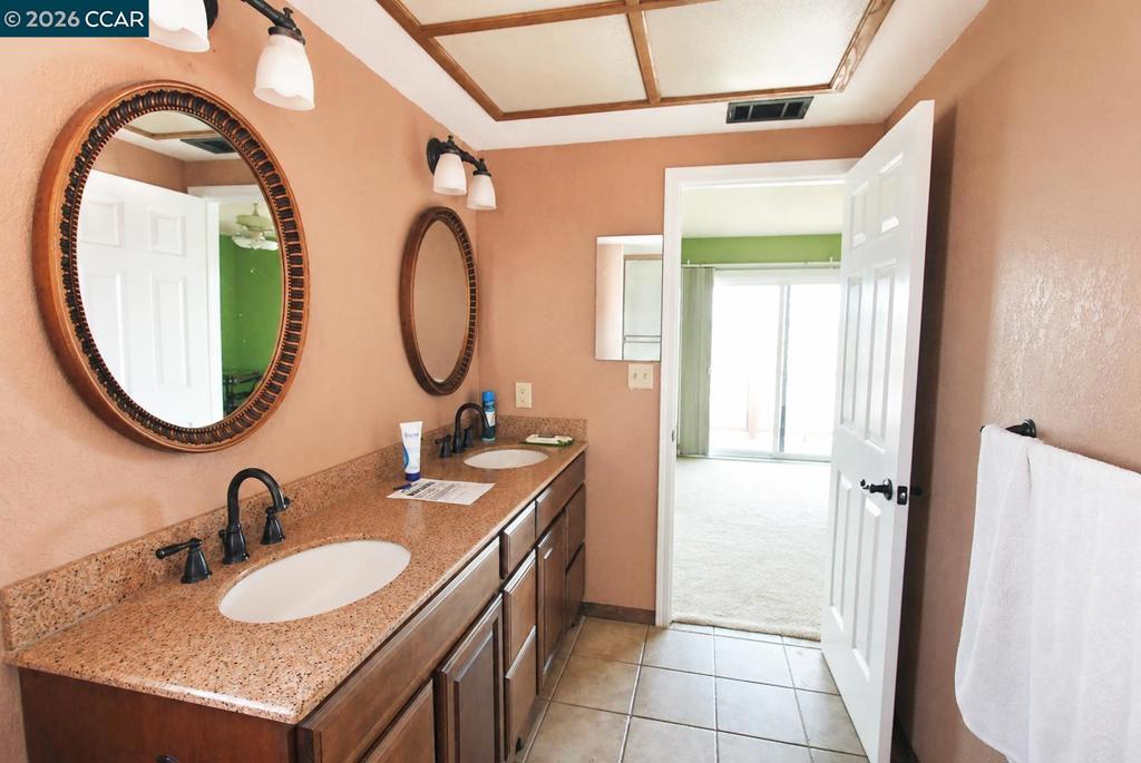 1732 Dolphin Pl Property Photo 48