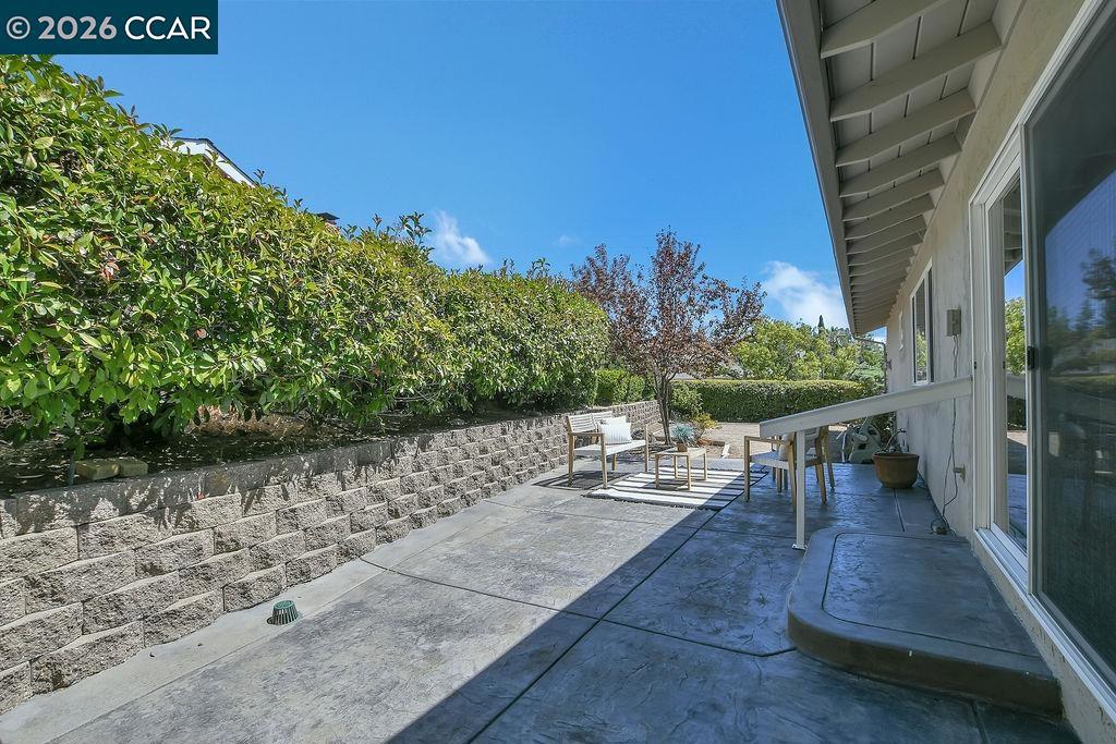 6 Windhaven Court Property Photo 29
