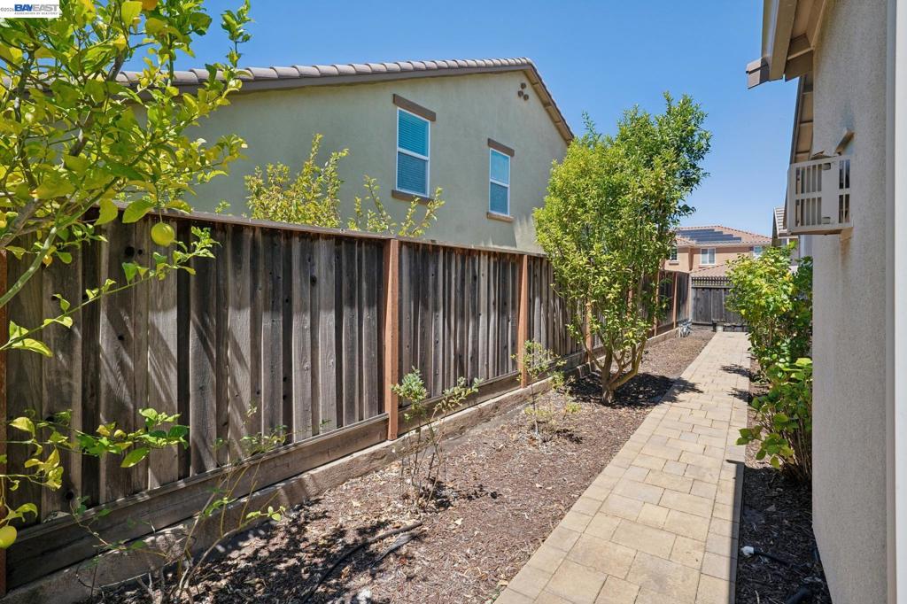 123 Benmore Dr Property Photo 66