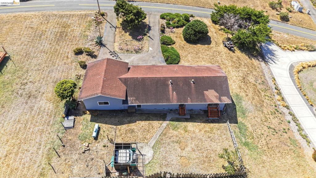 295 Los Santos Dr Property Photo 7