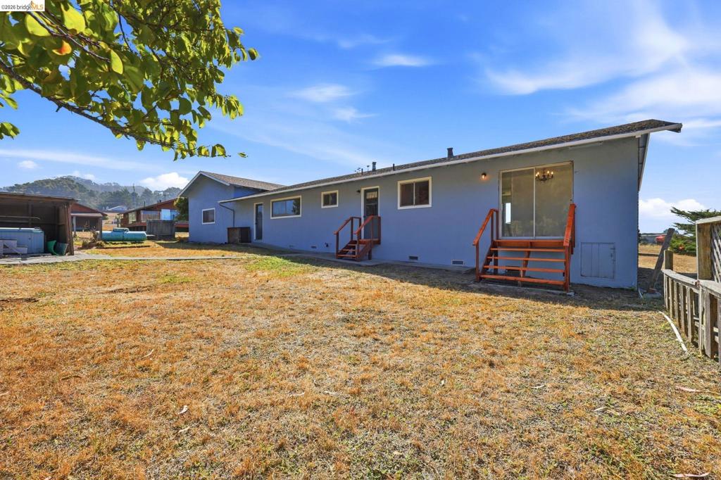 295 Los Santos Dr Property Photo 43